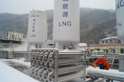 致敬在冰雪中努力奔跑的三峡追梦人